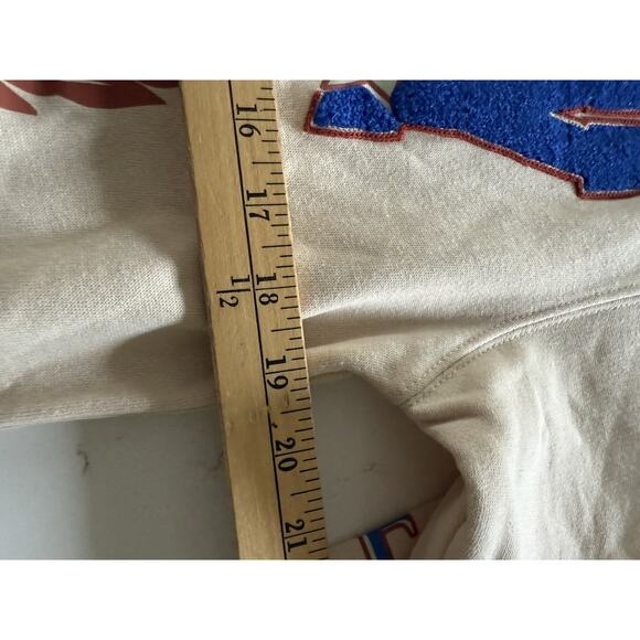 Peanuts Beagle League Snoopy World Champion Sweatshirt Size Small New Preppy - Picture 7 of 9